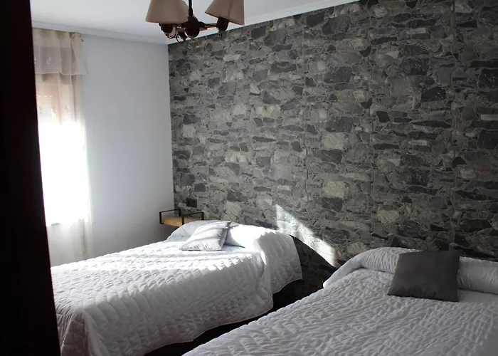 casa en la montaña leonesa